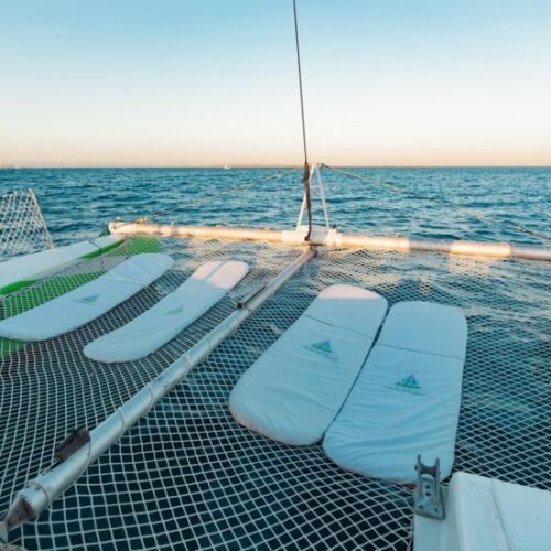 Catamaran sunbeds